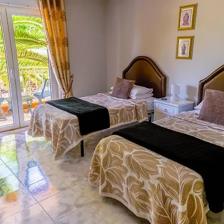 Villa Camaleao *